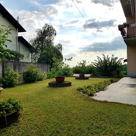 Apartamento Boutique In Verona - Valpolicella - Big Terrace And Garden, Balcony And Garage - Hide In Hedonism